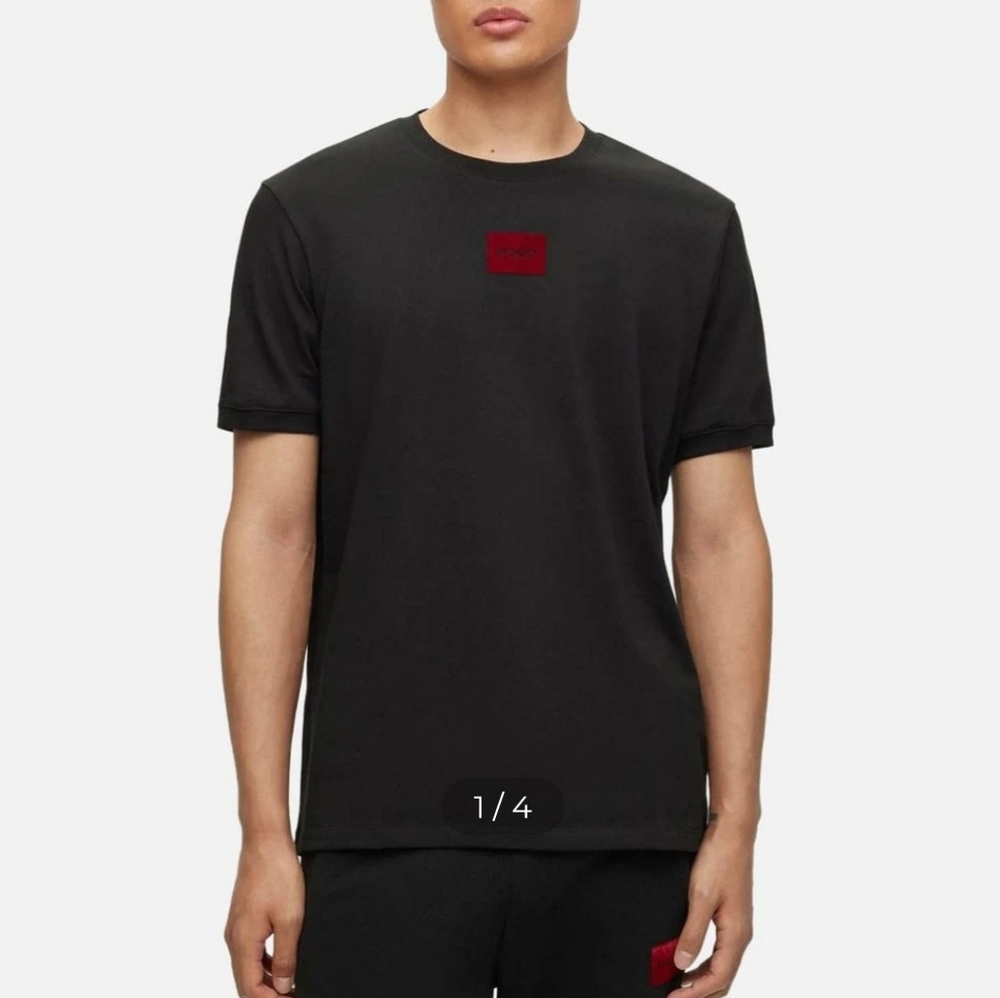 HUGO Diragolino Black Tee with Red Velvet Logo